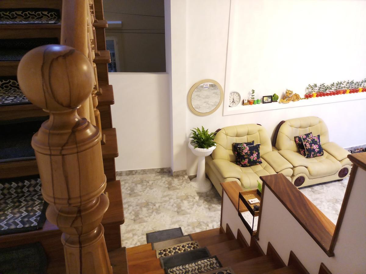 Strawberry Hotel Dalat 외부 사진